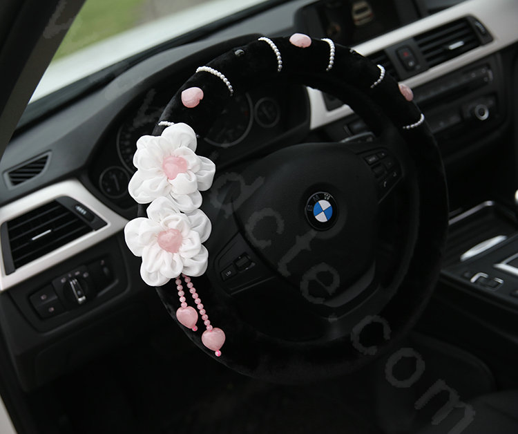 Princess Flower Powder Crystal Genuine Wool Auto Steering Wheel Covers 14 inch 36CM - Black